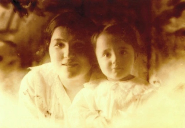 Photo of Sonia with Esther, a toddler